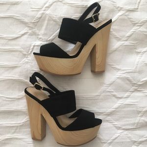 Qupid Strappy Black Block Heel Platform Wedges